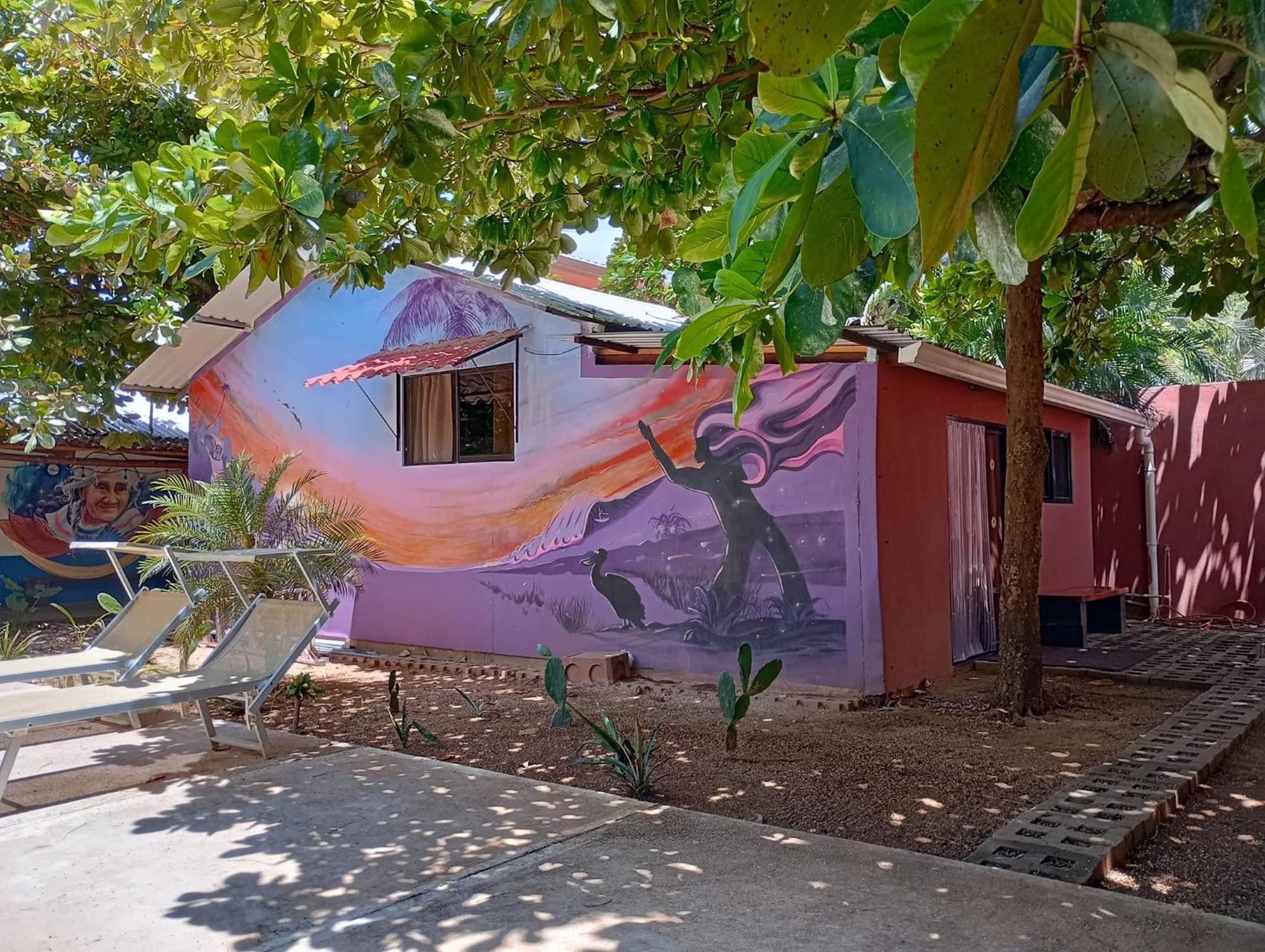 TamaHostel&Glamping Tamarindo Exterior foto